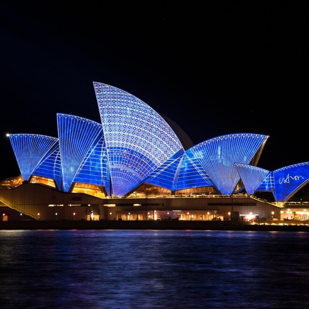 Australia Must Do's